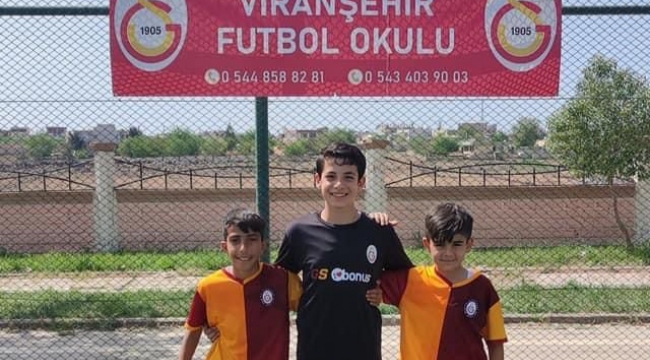 Viranşehirli çocuklara Galatasaray'ın kapısı açıldı