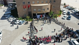 Yetim Çocuklar Bisikletlerine Kavuştu