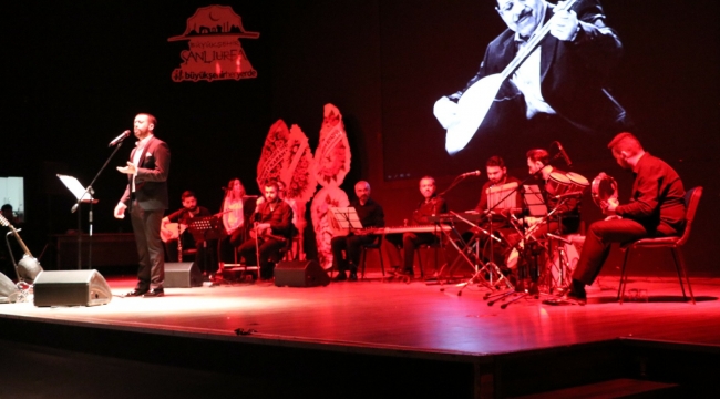 ARABESK NAĞMELER KONSERİ İZLEYENLERDEN TAM NOT ALDI