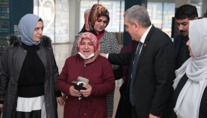 Başkan Beyazgül, Annelerimizin hayır duasını almak için yarış halinde olalım 