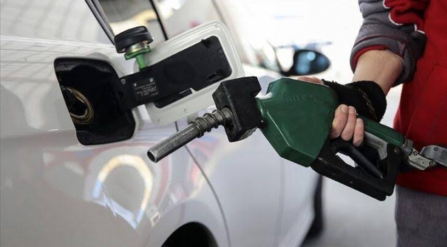 Benzine zam geldi