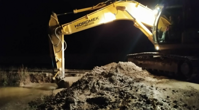 Büyükşehir Belediyesi'nden Deforme Olan Yollarda Bakım Ve Onarım Çalışması