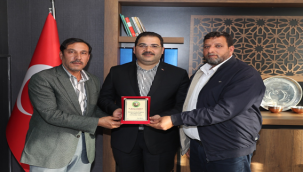 Dernek Başkanından Başkan Canpolat'a Teşekkür Ziyareti