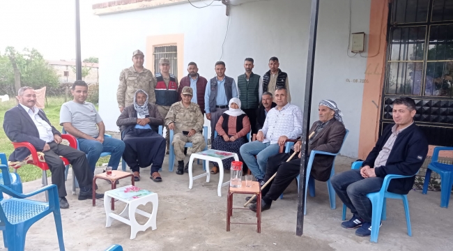 İlçe Jandarma Komutanı Deniz'den Şehit Ailesine Ziyaret!