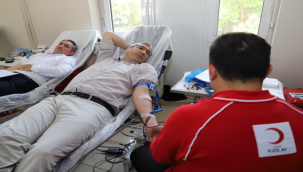 Sağlık çalışanlarından örnek davranış