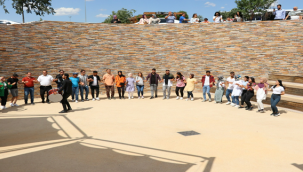 "Tarihin Sıfır Noktası" Göbeklitepe'de Urfa Türküleri Yankılandı