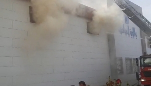 Urfa'da iplik fabrikasında yangın!