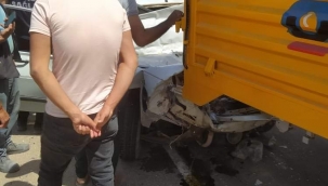 Urfa'da otomobil traktörü arkadan çarptı, 1 ölü, 1 yaralı 