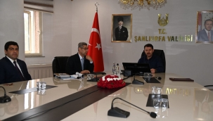 Vali Ayhan, Kurumlardan Bilgi Aldı