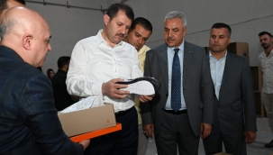 Vali Ayhan: Üretimin En Büyük Destekçisi Olacağız