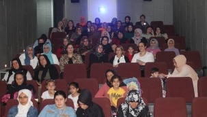 Viranşehir'de Annelere sinema etkinliği düzenlendi