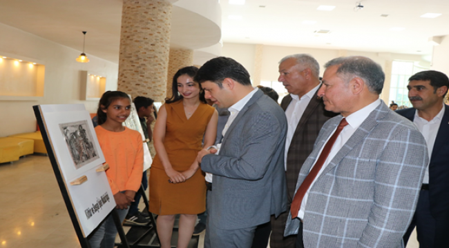 Viranşehir'de göz dolduran gravür sergisi 