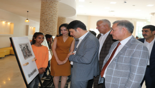 Viranşehir'de göz dolduran gravür sergisi 