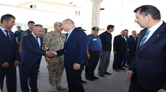 Bakan Soylu Akçakale'de