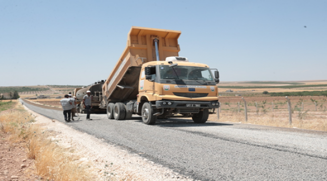 Başkan Beyazgül, "Kırsalda Yürütülen Yol Yapım Çalışmalarını İnceledi"