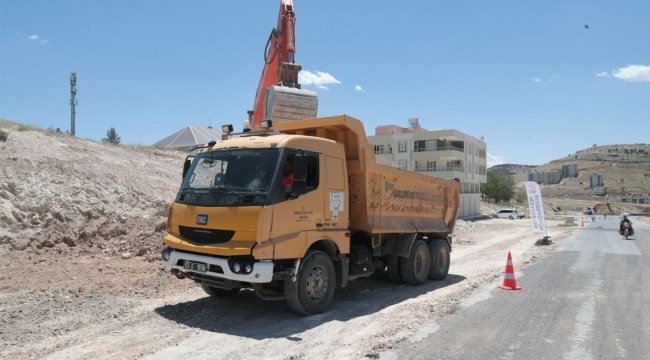 Büyükşehir"den Millet bahçesine yakışır yol çalışması 