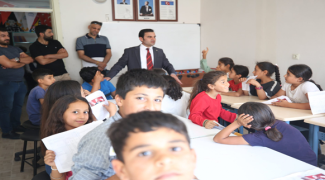 Eyyübiyeli Çocuklara Karne Hediyesi