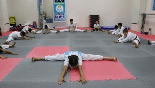 HALİLİYE'DE GENÇLERİN ADRESİ YAZ SPOR OKULLARI OLUYOR