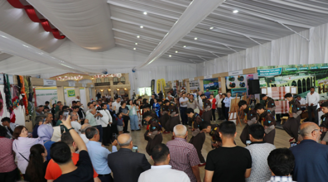 İstanbul'da Haliliye rüzgarı vatandaşlardan yoğun ilgi