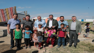 Konya'da Başkan Beyazgül Mevsimlik Tarım İşçilerini Ziyaret Etti