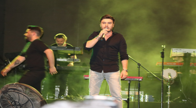 Şanlıurfa'da Mustafa Ceceli Konseri