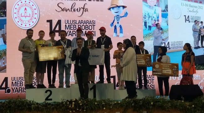 Şanlıurfa'da robot yarışmasının kazananları belli oldu!