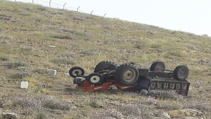 Şanlıurfa'da traktör devrildi