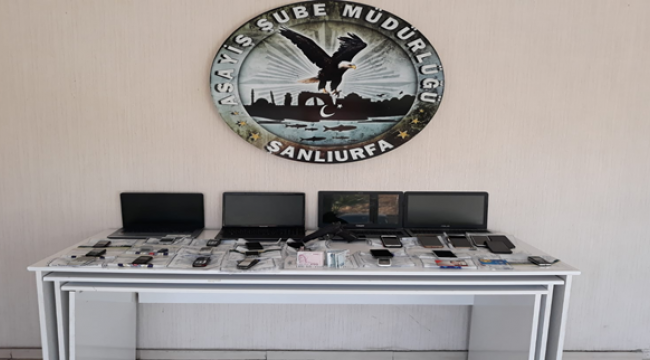Şanlıurfa merkezli 10 ilde dolandırıcı operasyonu