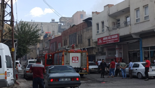 Urfa'da odunluk yangını 