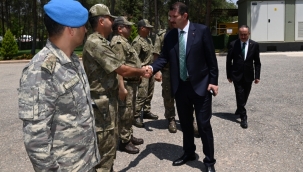 Vali Ayhan, Akçakale'de 