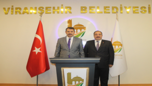 Vali Ayhan'dan Viranşehir Belediyesi'ne Ziyaret 