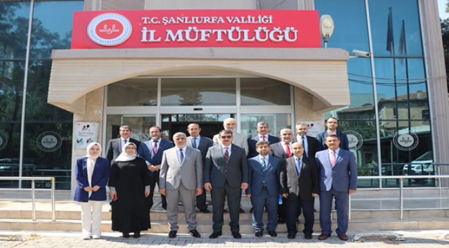 Vali Ayhan, Din Görevlileriyle Buluştu