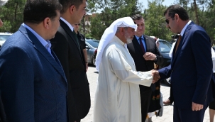 VALİ AYHAN, YAPIMI TAMAMLANAN OKULUN AÇILIŞINA KATILDI