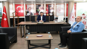 Vali Salih Ayhan'dan Gençlik ve Spor İl Müdürlüğü'ne Ziyaret