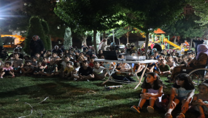 Açık Hava Sineması Karaköprü'de Miniklerle Buluştu