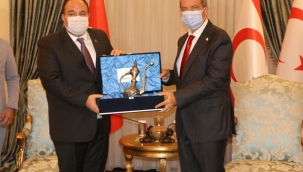 BAŞKAN EKİNCİ VE GAZİLER CUMHURBAŞKANI TATAR İLE GÖRÜŞTÜ