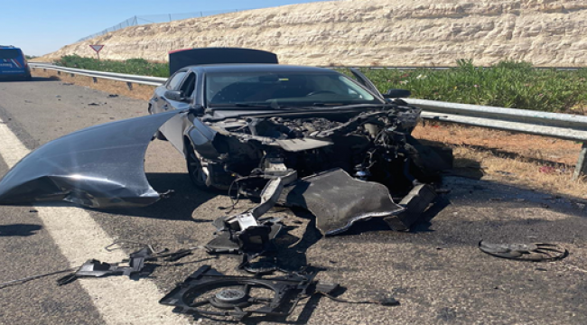 Birecik'te feci kaza, 1'i ağır 3 yaralı