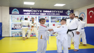 Eyyübiye AK Evler Çocuk ve Gençlerin Akınına Uğruyor