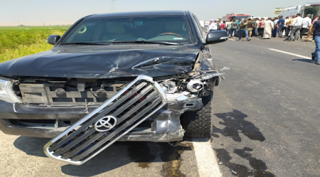 Akçakale yolunda Vali yardımcı kaza yaptı 