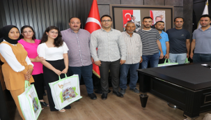 Başkan Ekinci, YKS Şampiyonlarını Bilgisayarla Ödüllendirdi