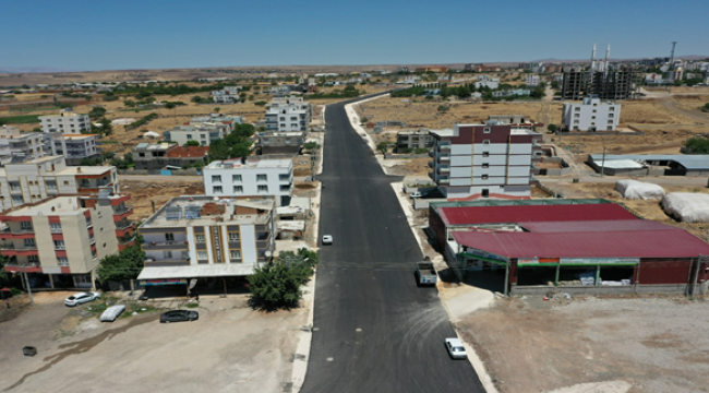 Büyükşehir Belediyesinden Siverek'te Asfalt Atağı