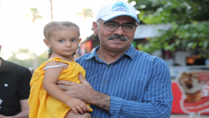 Eyyübiye Belediye Başkanı Mehmet Kuş, Halkla Kucaklaştı