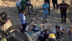 Fıstık işçileri taşıyan traktör devrildi, 2 ölü, 5 yaralı 