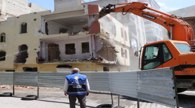 Haliliye'de Metruk Ve Riskli Yapılara Geçit Yok