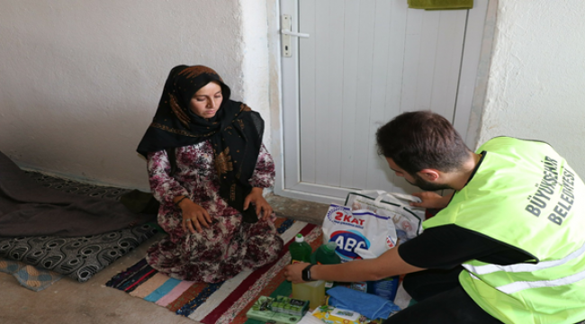 Şanlıurfa Büyükşehir Belediyesinden Yaşlı Çınarlara Hastane Yatağı