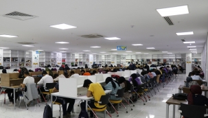 ÜNİVERSİTEYİ KAZANAN GENÇLER BAŞKAN CANPOLAT'A TEŞEKKÜR ETTİ