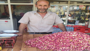 Urfa Fıstığı Tezgâhlarda Yerini Aldı