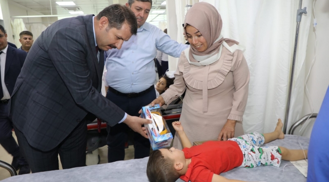 Vali Ayhan, ASM ve Hastaneleri Ziyaret Etti