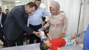 Vali Ayhan, ASM ve Hastaneleri Ziyaret Etti