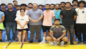  Viranşehir Belediyesi, öğrencileri hayallerine kavuşturmak için destek oluyor